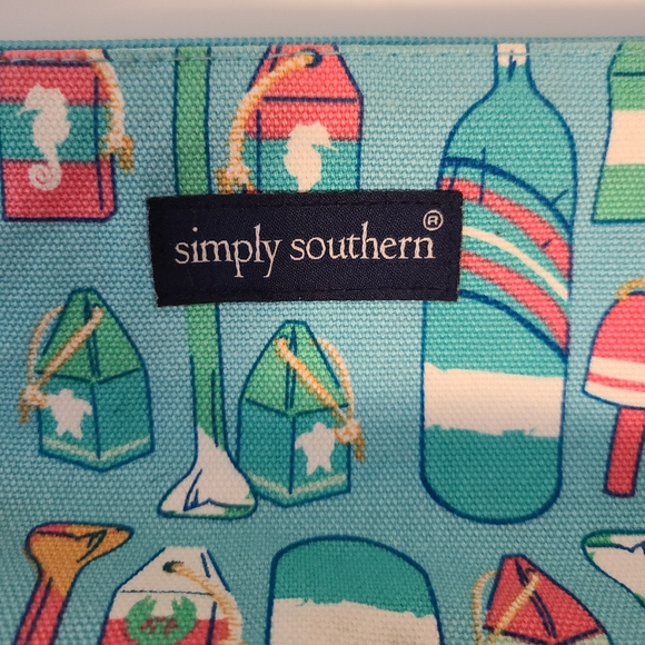 Simply Southern Nautical Buoy Cosmetic Bag - Picture 4 of 11